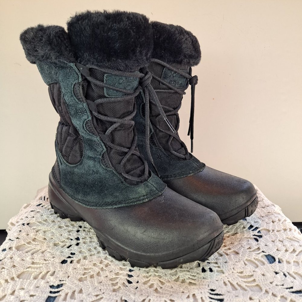 Women's Columbia Sierra Summette Boots Size 7